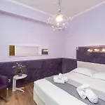 Teano House Appartement *